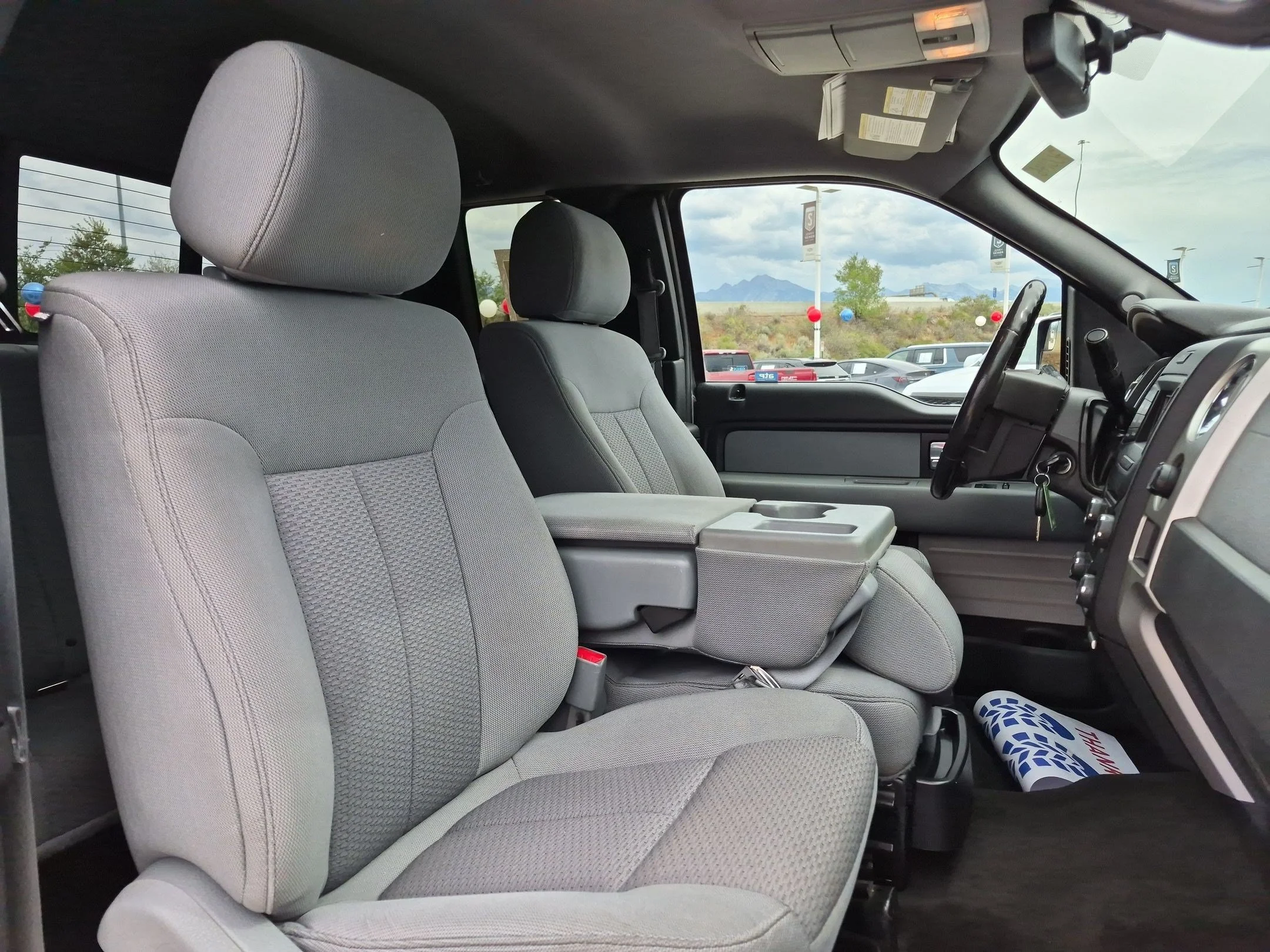 Used 2014 Sterling Gray Metallic Ford XLT image 27