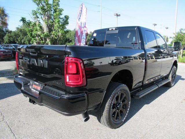 New 2026 Diamond Black Crystal Pearl-Coat Exterior Paint RAM Big Horn image 7