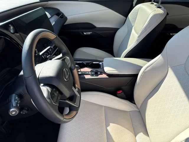 Used 2024 Black Lexus 350 Premium Plus image 19