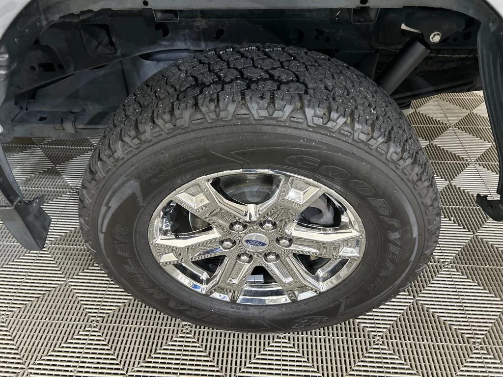 Used 2021 Gray Ford XLT image 11