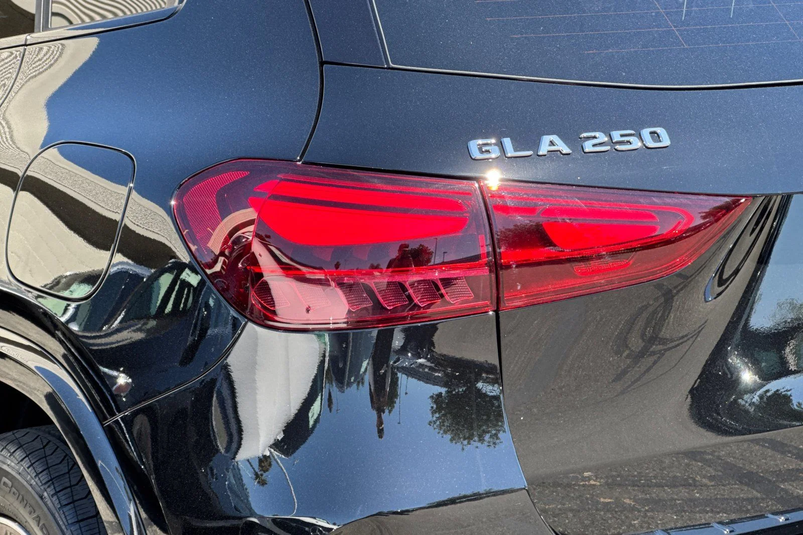 New 2026 Black Mercedes-Benz GLA 250 image 7