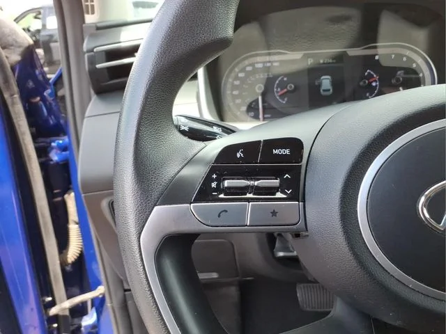 Used 2024 Blue Hyundai SEL image 19