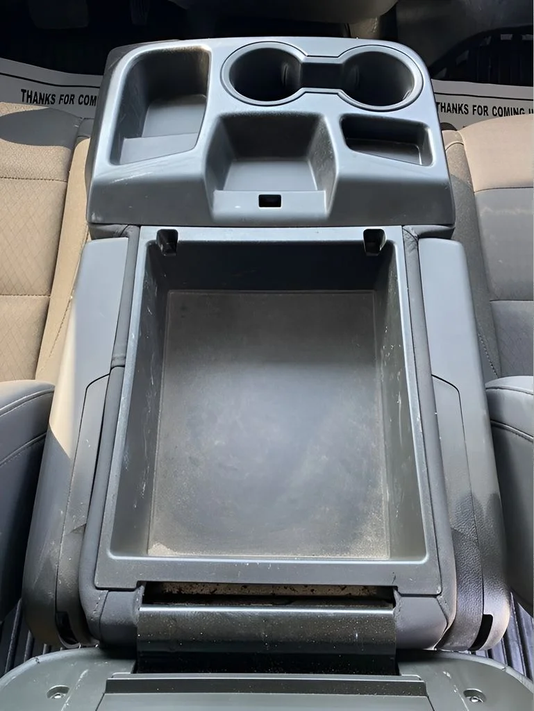 Used 2024 White Chevrolet LT image 28