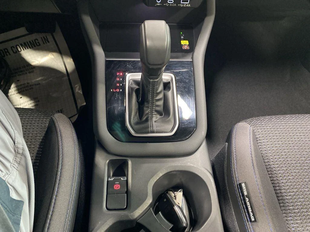 Used 2025 Crystal Black Silica Subaru Premium image 34