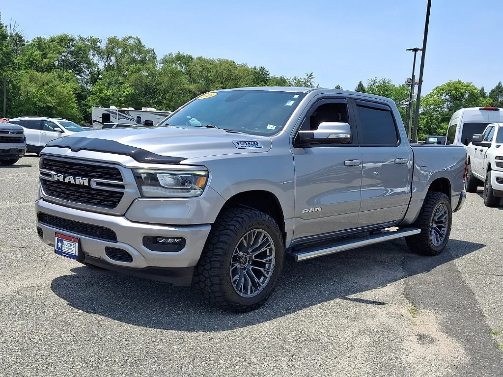 Used 2022 Billet Silver Metallic Clearcoat Ram Big Horn image 6