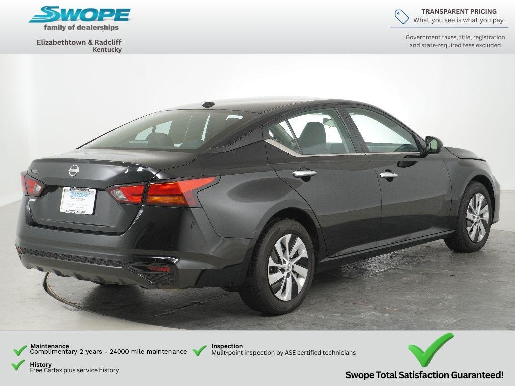 Used 2025 Super Black Nissan S image 4
