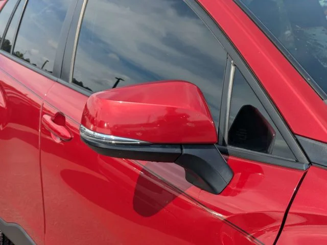 Used 2022 Red Toyota LE image 10