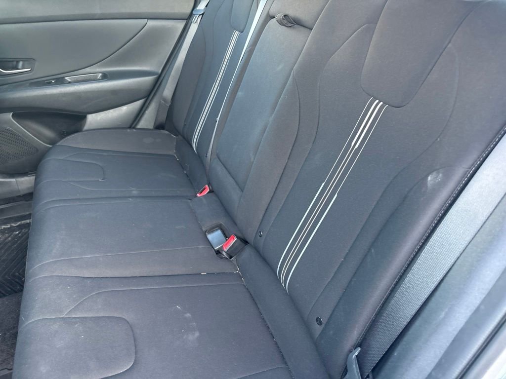 Used 2022 Gray Hyundai SEL image 7