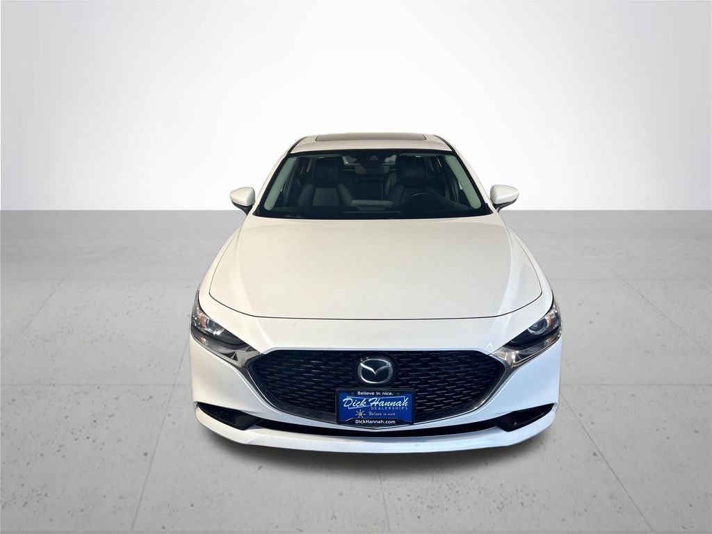 Used 2021 White Mazda Preferred image 3