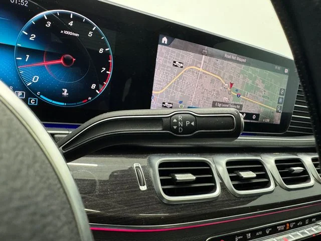 Used 2020 Black Mercedes-Benz GLE 350 image 27