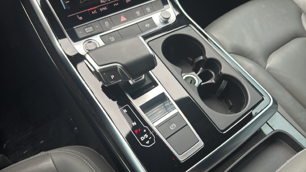 Used 2022 Silver Audi 55 Premium image 28