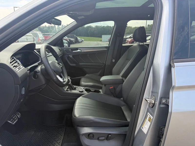 Used 2024 Silver Volkswagen 2.0T SE R-Line Black image 3