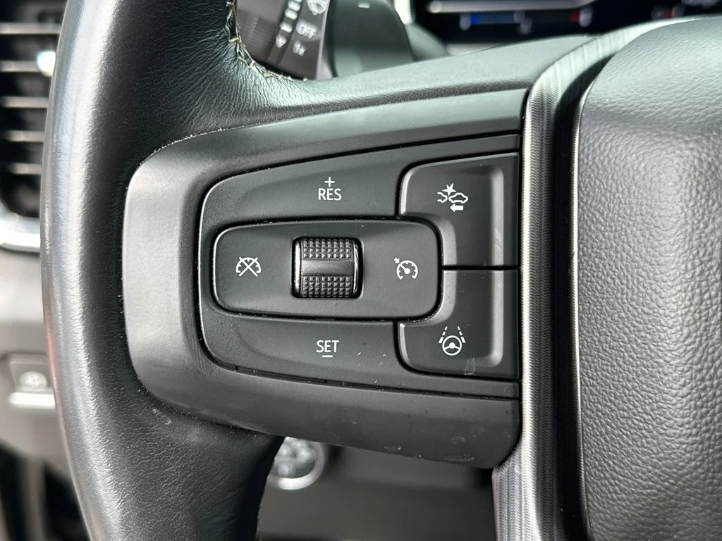 Used 2023 Black GMC Denali Ultimate image 26