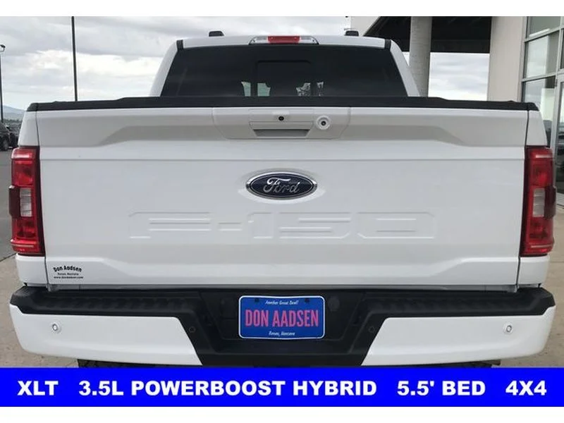 Certified Used 2023 Oxford White Ford XLT image 25