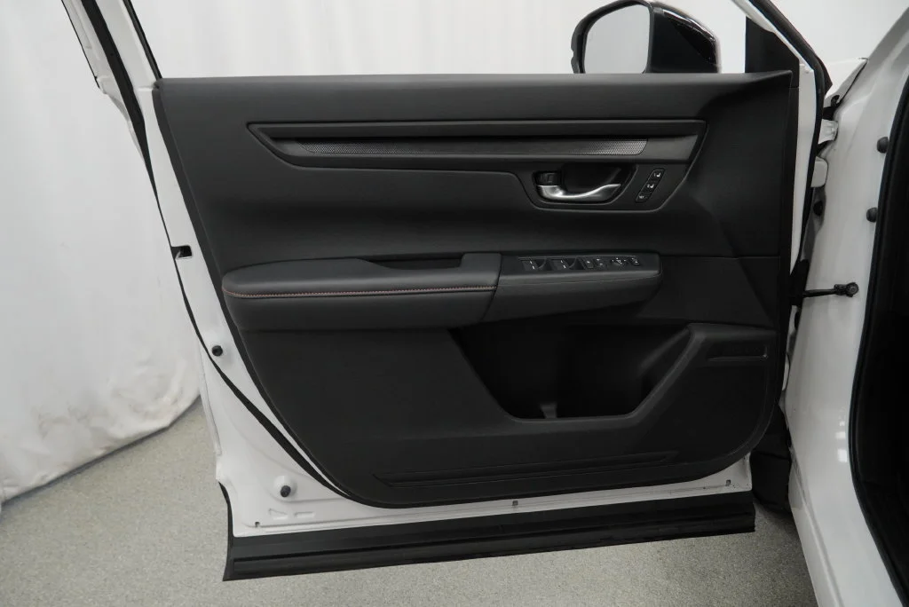 2025 Honda CR-V Sport-L - Photo 38