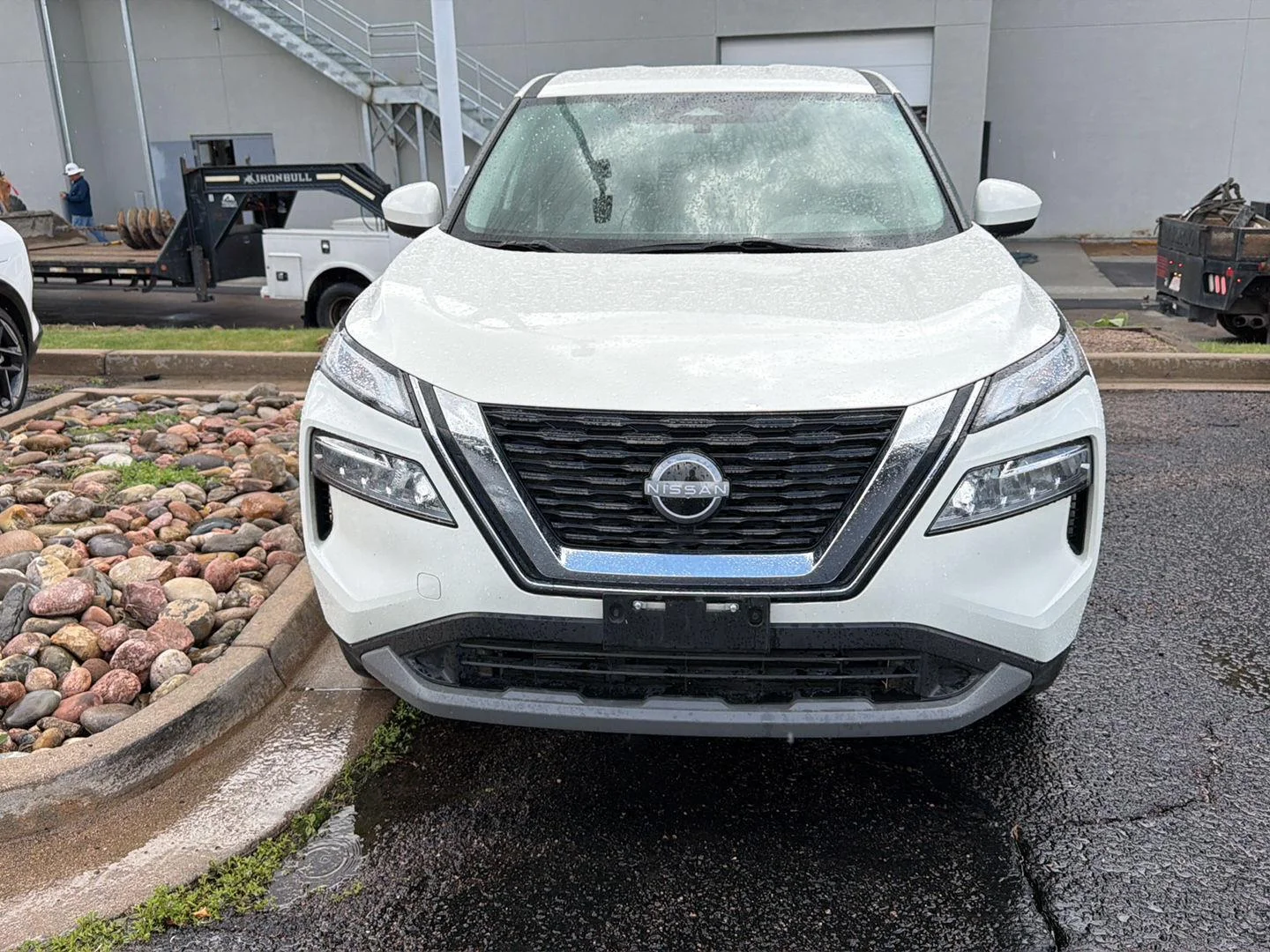 Used 2023 Pearl White Tricoat Nissan SV image 10