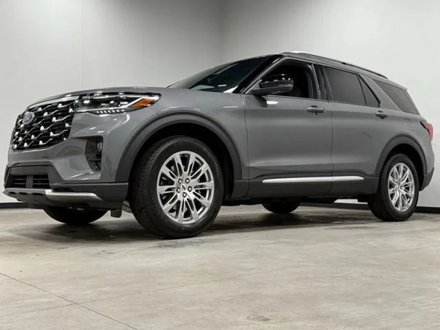 Used 2026 Gray Ford Platinum image 5
