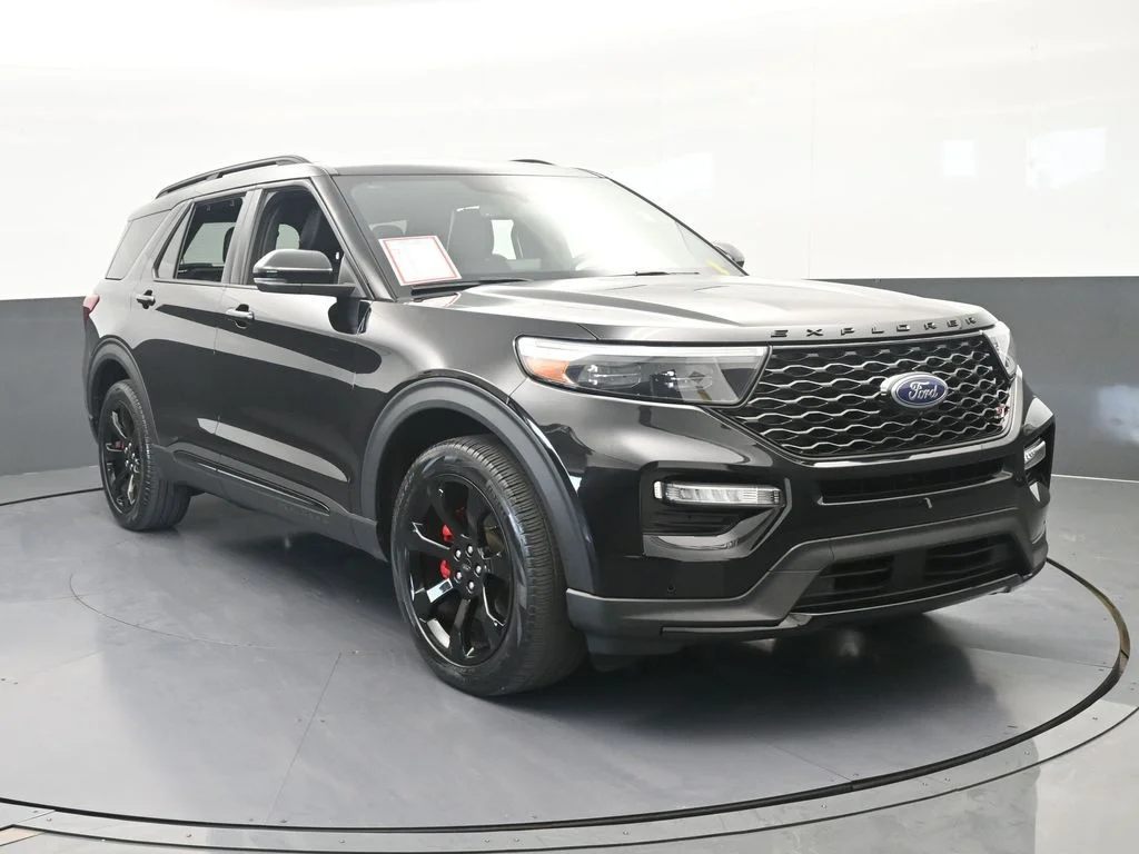 Used 2024 Black Metallic Ford ST image 8