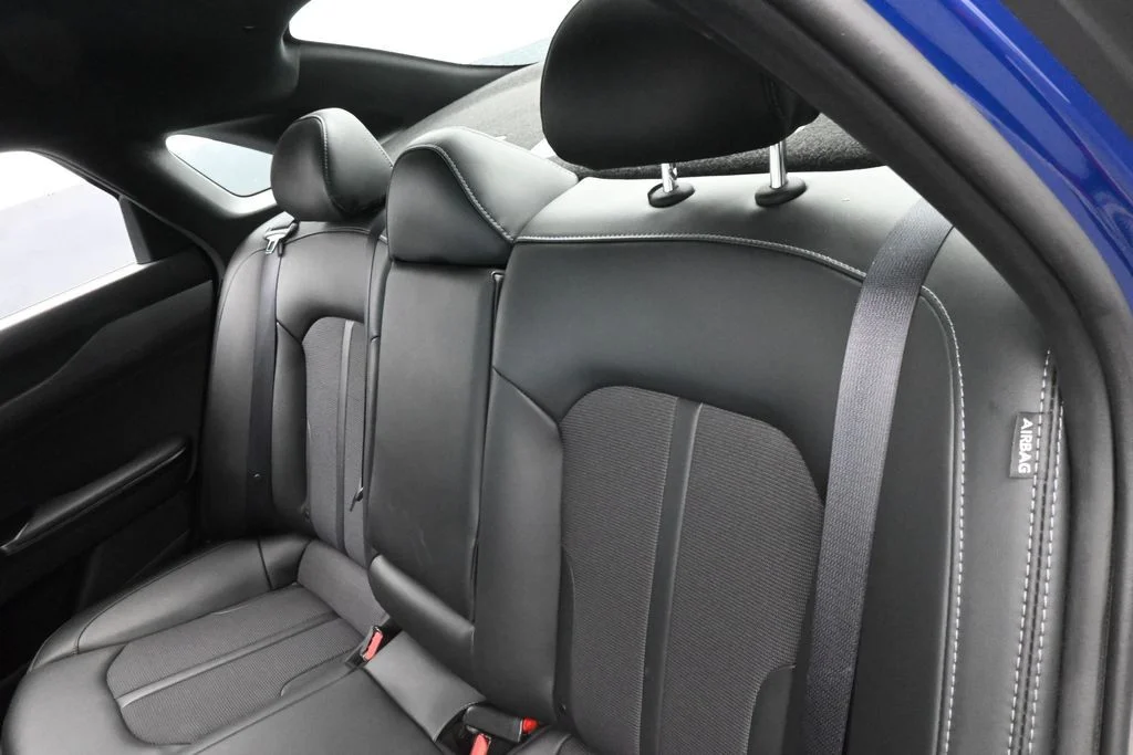 Used 2024 Sapphire Blue Kia GT-Line image 33