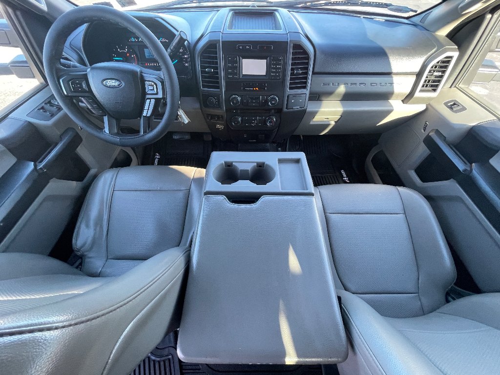 Used 2017 Oxford White Ford XL image 14