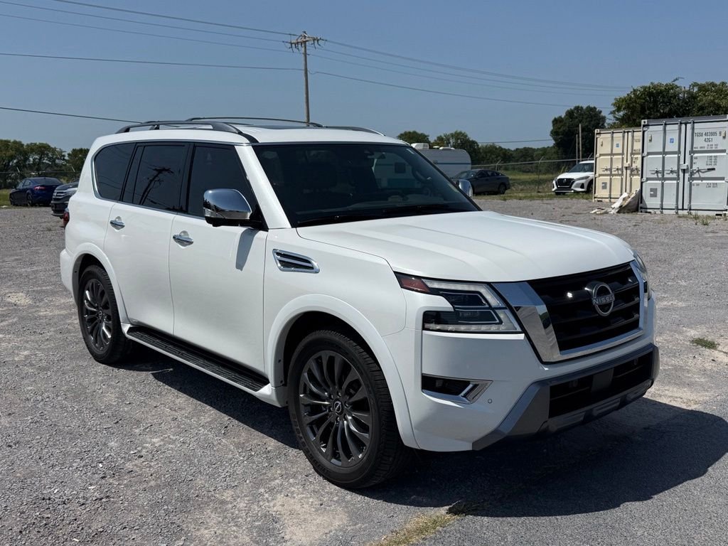 Used 2023 White Nissan Platinum image 25
