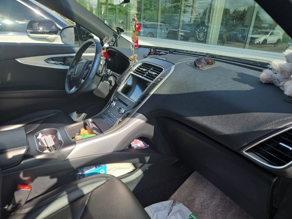 Certified 2019 Lincoln Nautilus Base with VIN 2LMPJ8J9XKBL56321 for sale in Apple Valley, Minnesota