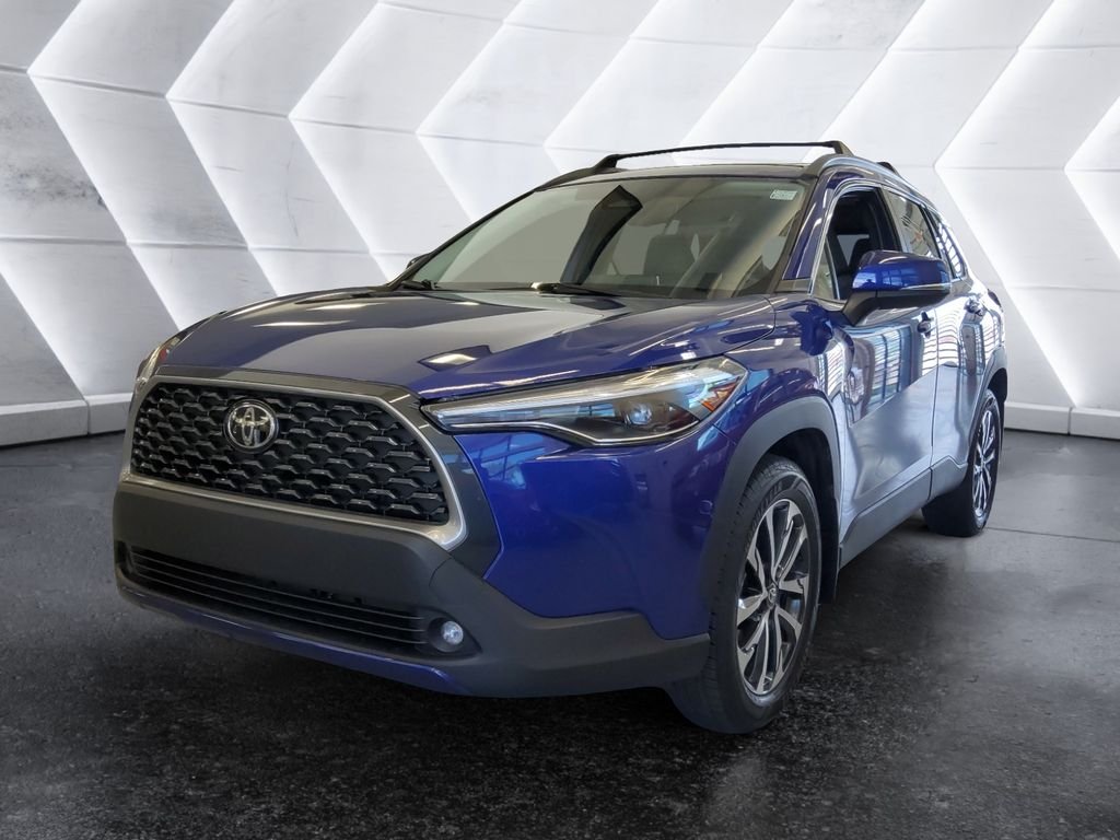Used 2024 Blue Toyota XLE image 3