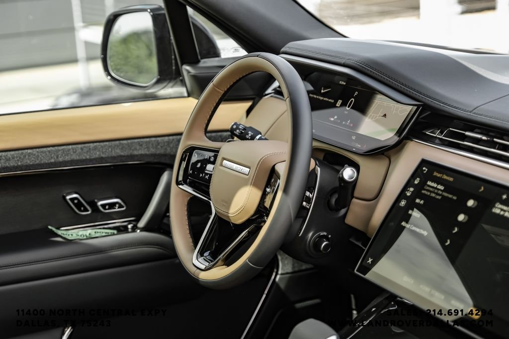 New 2026 Varesine Blue Metallic Land Rover Dynamic SE image 11