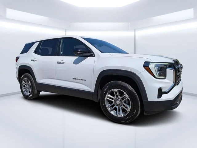 2025 GMC Terrain Elevation AWD's photo