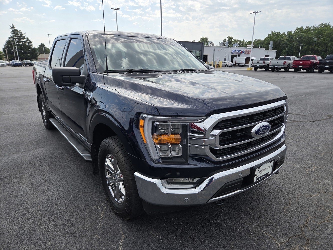 Used 2022 Antimatter Blue Metallic Ford XLT image 1