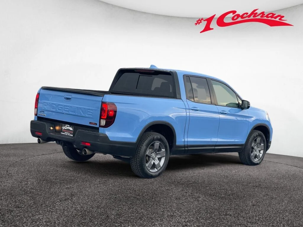 Used 2024 Diffused Sky Pearl Honda TrailSport image 26