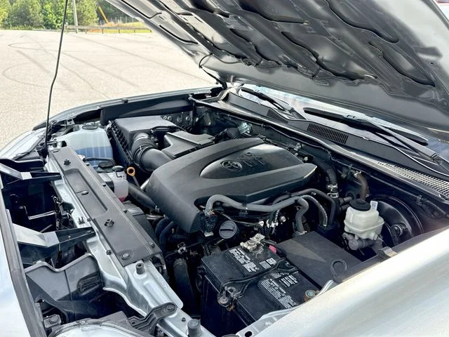 Used 2023 Silver Toyota SR image 25