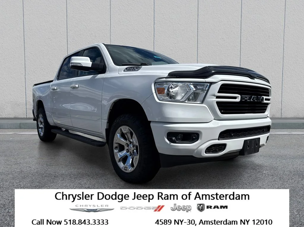 2019 RAM 1500 Big Horn/Lone Star 4x4 Crew Cab 5'7's photo