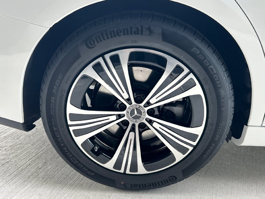 New 2027 Polar White Mercedes-Benz E 350 image 74