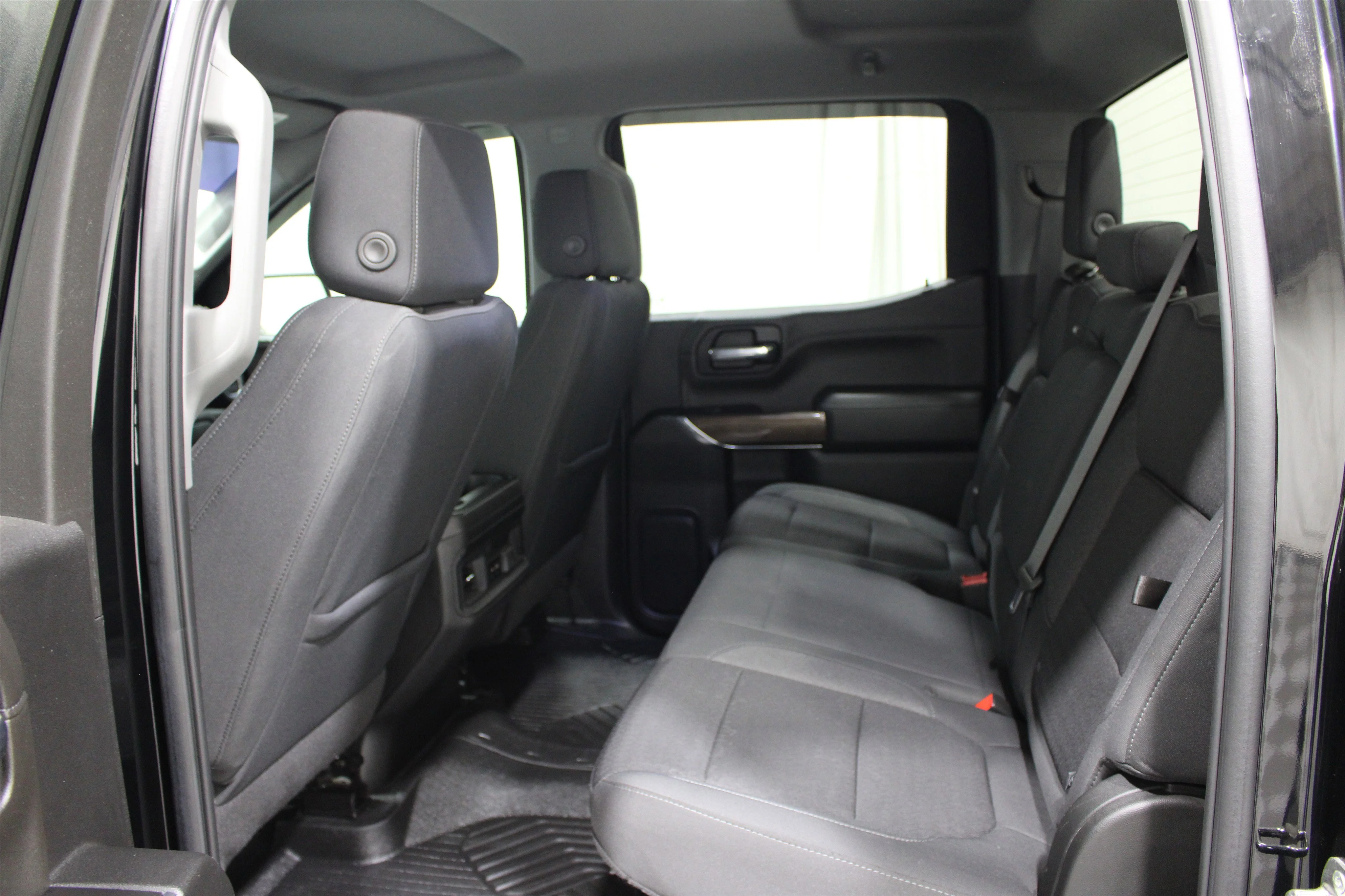 Used 2022 Black Chevrolet RST image 16