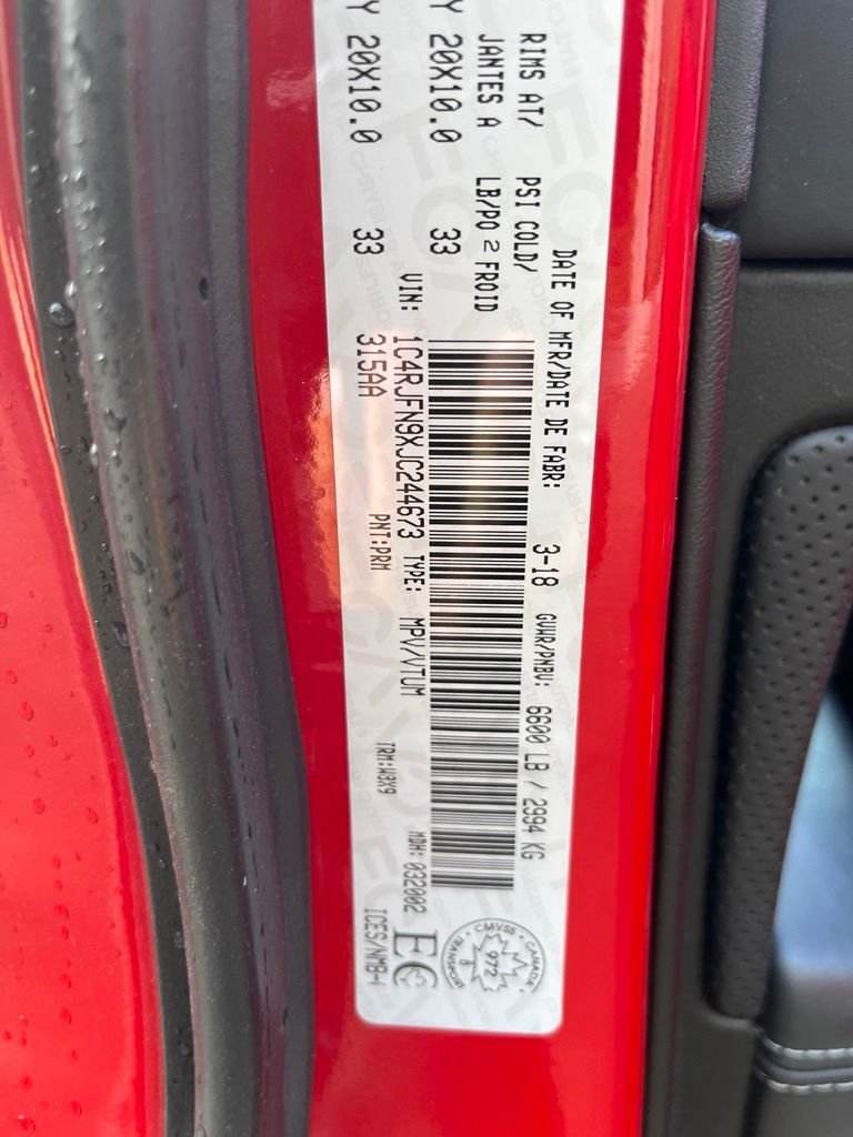 Used 2018 Red Jeep Trackhawk image 19