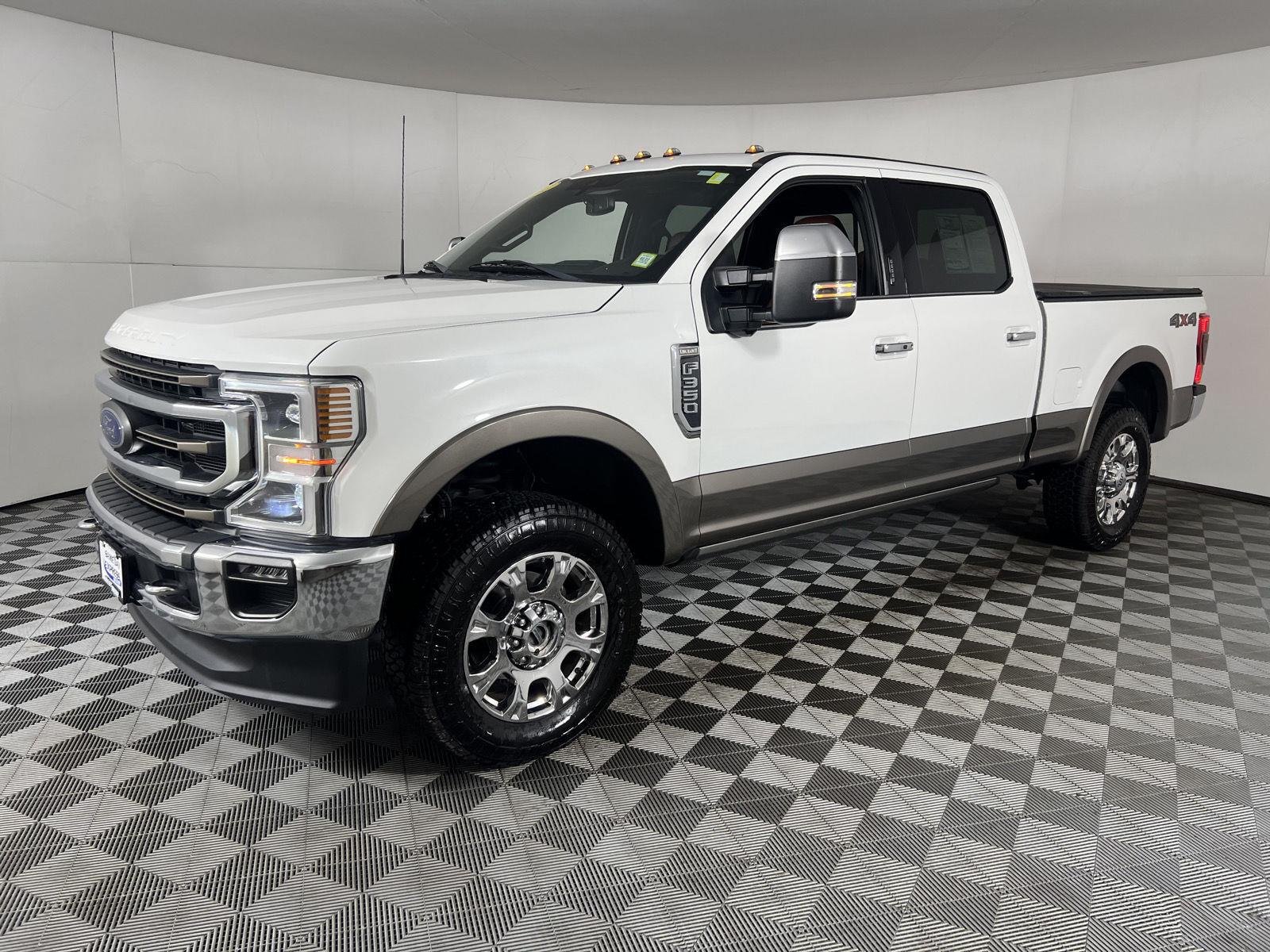 Used 2022 Star White Metallic Tri-Coat/Stone Gray Ford King Ranch image 27