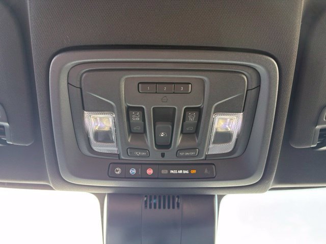 Used 2025 Black Chevrolet ZR2 image 23