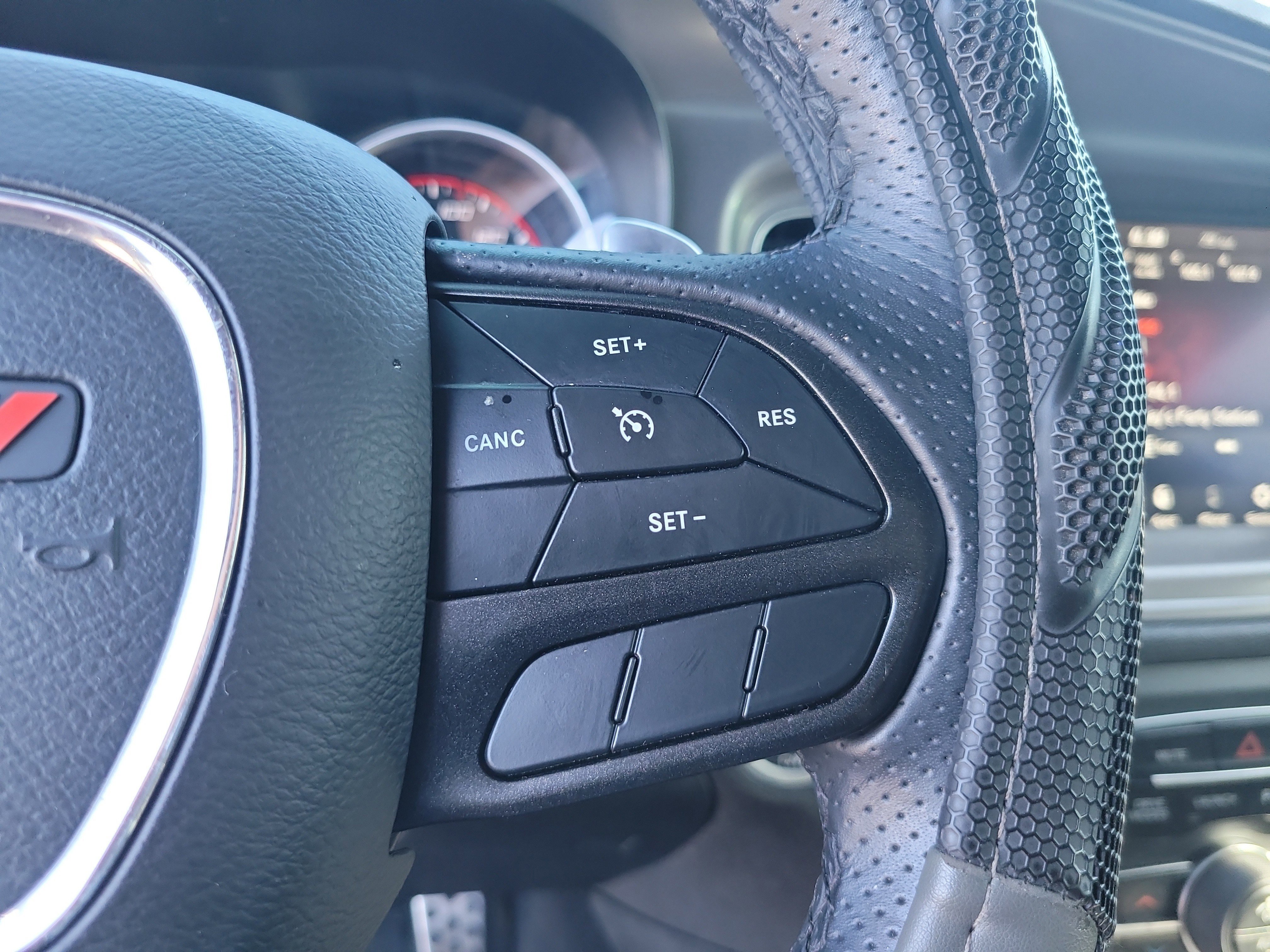 Used 2023 Plum Crazy Pearlcoat Dodge Scat Pack image 26