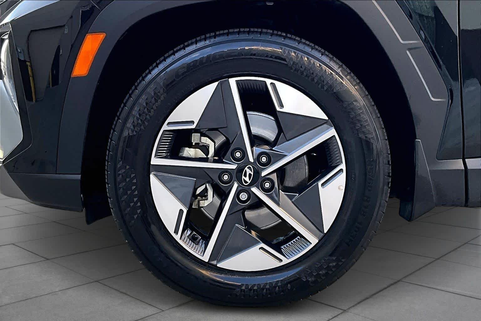 2025 Hyundai Tucson SEL - Photo 10