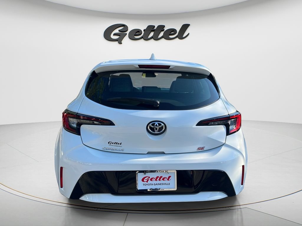 2025 Toyota Corolla Hatchback SE - Photo 6