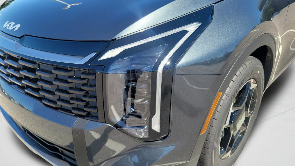 New 2027 Gravity Gray Kia EX image 25