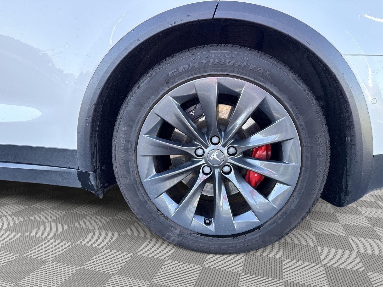 Used 2018 Pearl White Multi-Coat Tesla P100D image 7