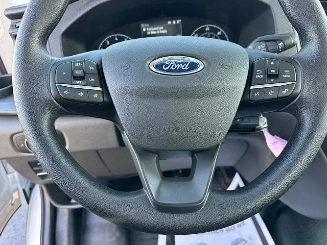 New 2025 Oxford White Ford Chassis Cab image 15