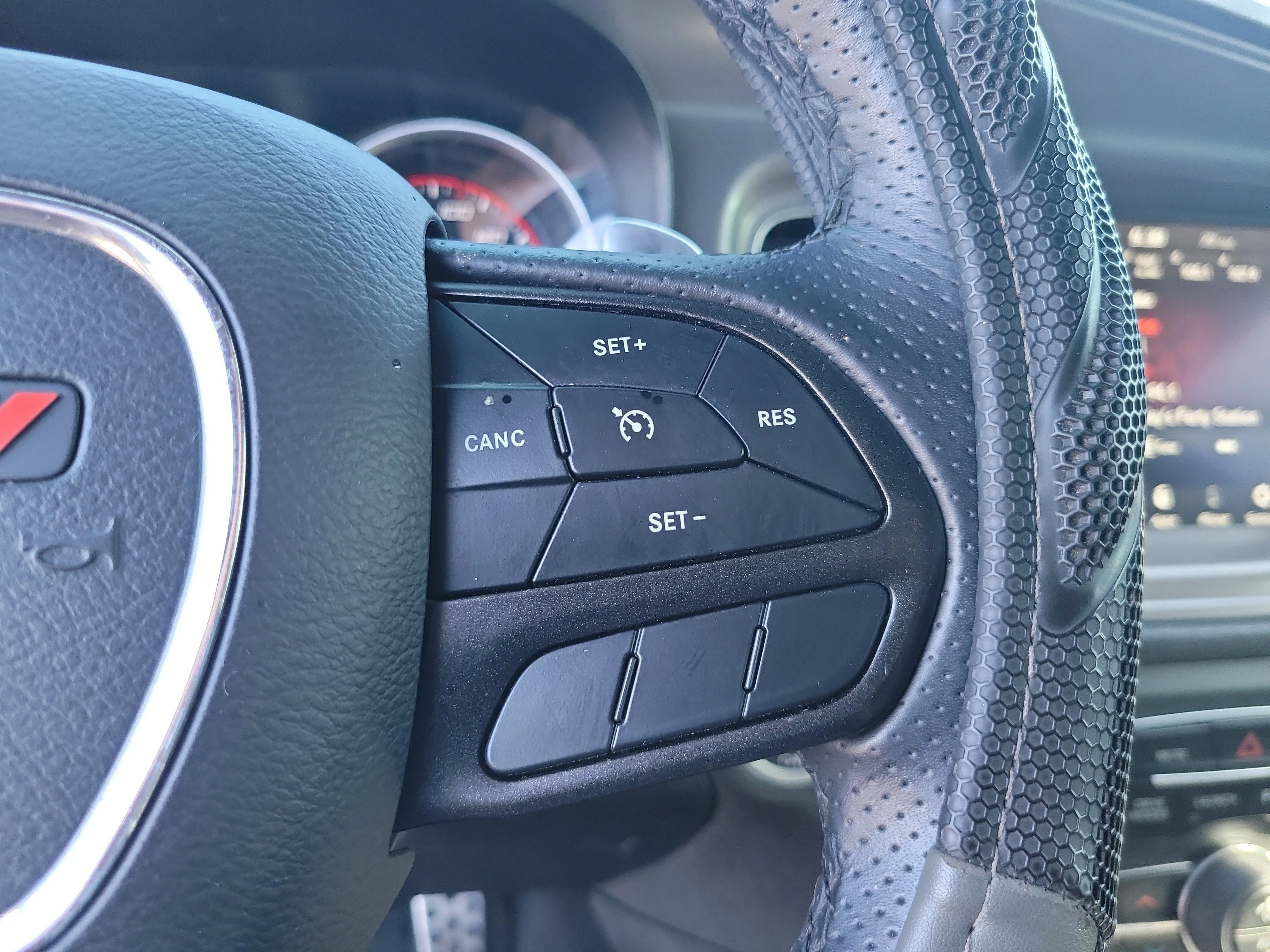 Used 2023 Plum Crazy Pearlcoat Dodge Scat Pack image 26