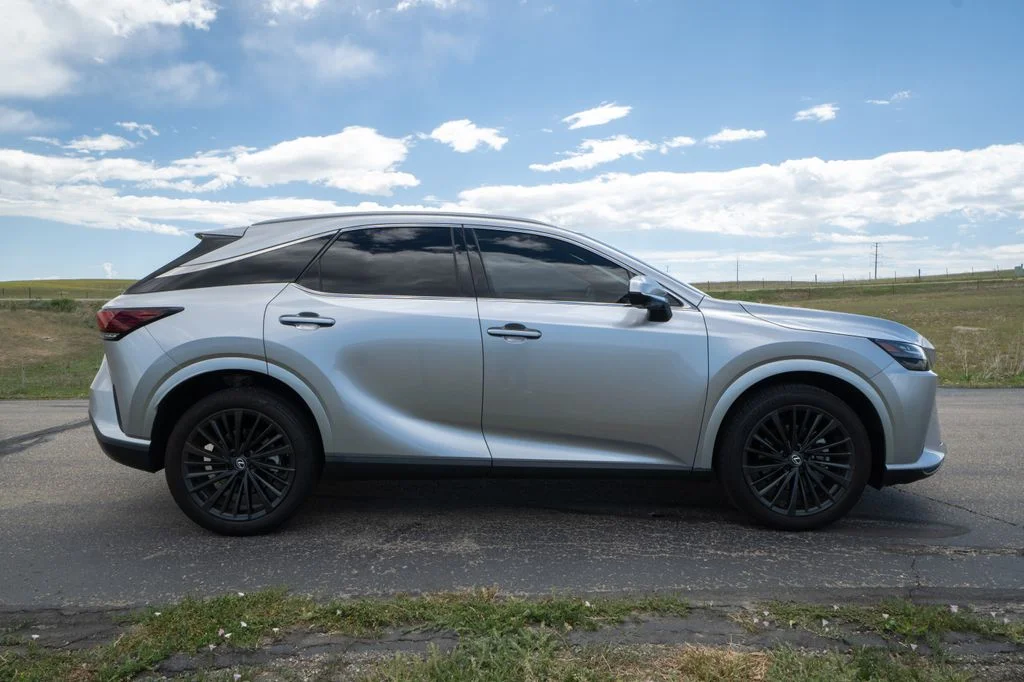 Used 2024 Silver Lexus 350h Premium image 6