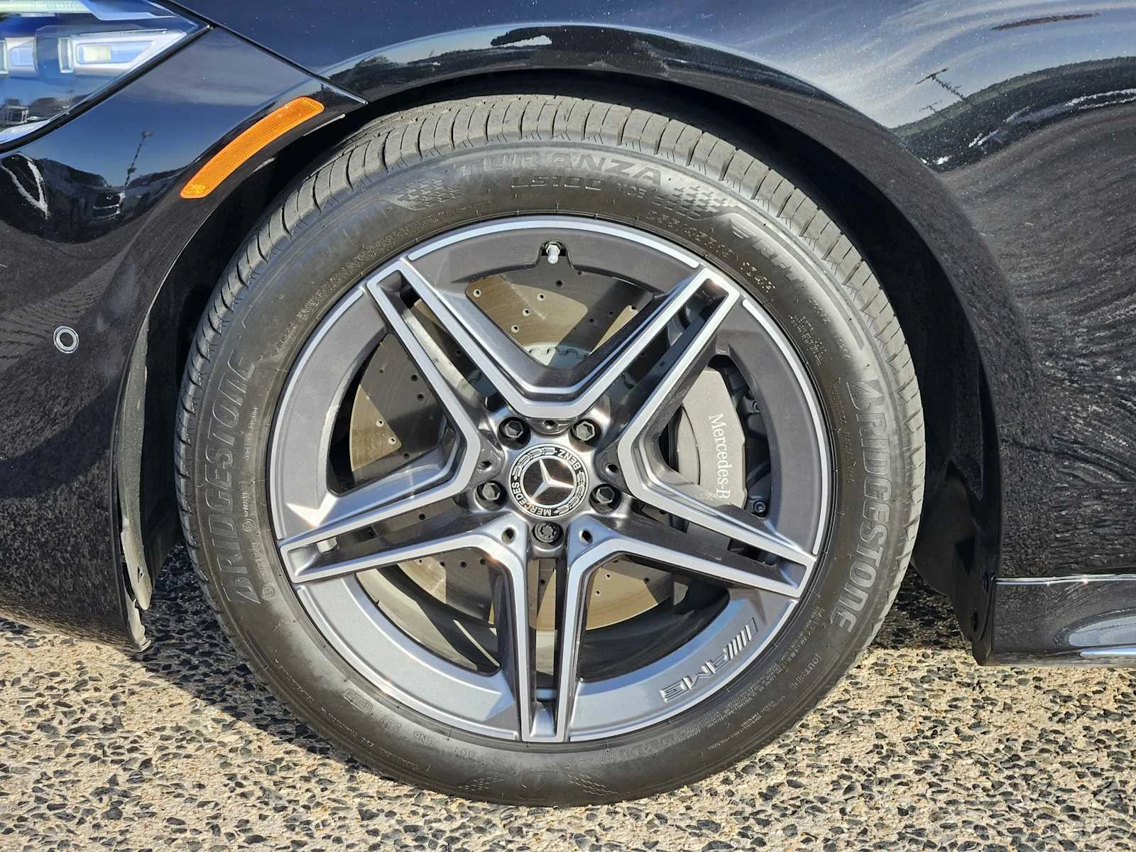 Used 2024 Obsidian Black Metallic Mercedes-Benz S 500 image 7