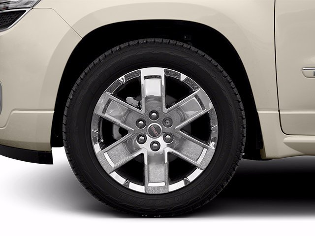 Used 2014 White Diamond Tricoat GMC Denali image 14