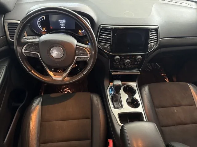 Used 2020 Gray Jeep Altitude image 28