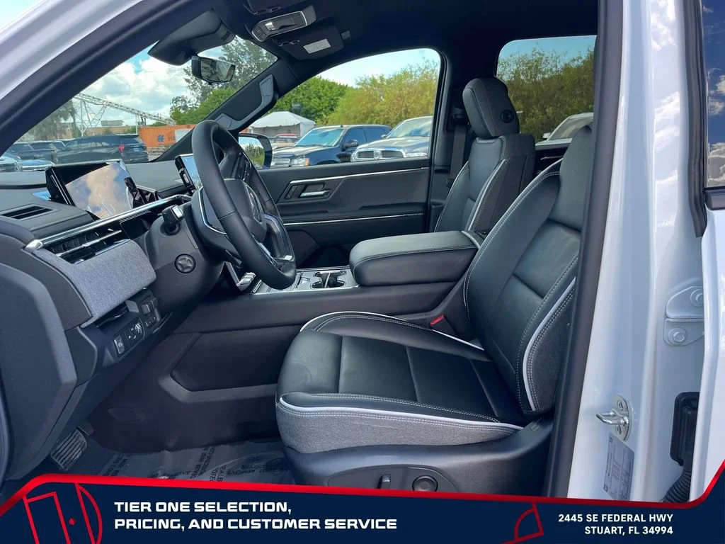 New 2026 Summit White GMC Elevation Extended Range image 8
